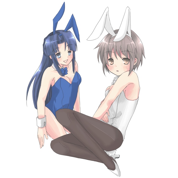 animal_ears asakura_ryouko bunny_ears bunnysuit ichiya_(obey) multiple_girls nagato_yuki pantyhose simple_background suzumiya_haruhi_no_yuuutsu