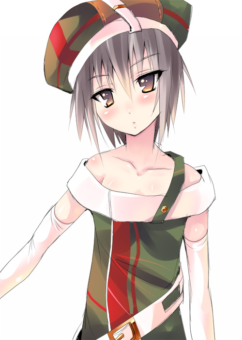 brown_eyes hat nagato_yuki shiranagi short_hair silver_hair simple_background solo suzumiya_haruhi_no_yuuutsu