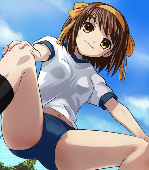 brown_hair buruma from_below gym_uniform haruyama_kazunori short_hair solo suzumiya_haruhi suzumiya_haruhi_no_yuuutsu yellow_eyes