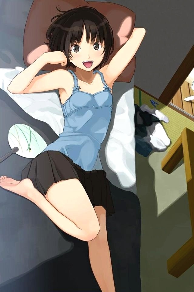 :d amagami armpits bare_legs barefoot bed black_eyes black_hair cat clothes_on_floor duplicate fan flat_chest jpeg_artifacts legs long_legs lying on_back open_mouth paper_fan pillow short_hair skirt smile solo table tachibana_miya takayama_kisai uchiwa