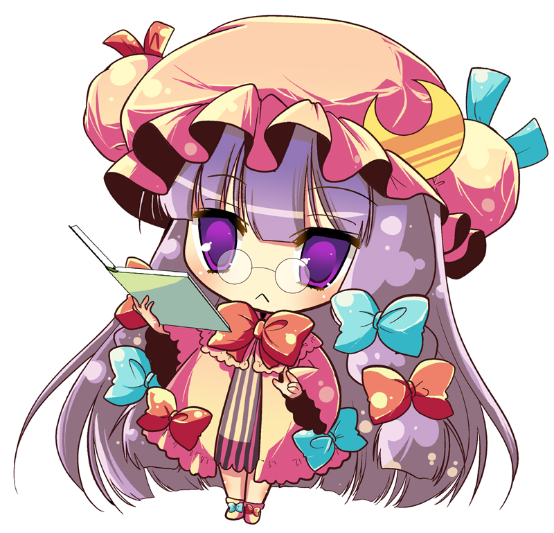 :&lt; bespectacled book bow chibi crescent double_bun glasses hair_bow hat long_hair patchouli_knowledge purple_eyes purple_hair shiwasu_horio simple_background solo touhou very_long_hair