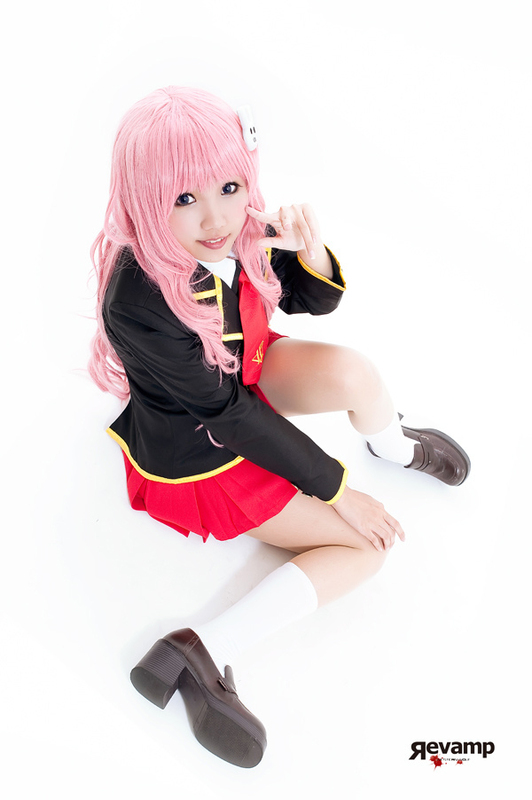 baka_to_test_to_shoukanjuu cosplay himeji_mizuki legs long_hair photo real school_uniform skirt solo thighs