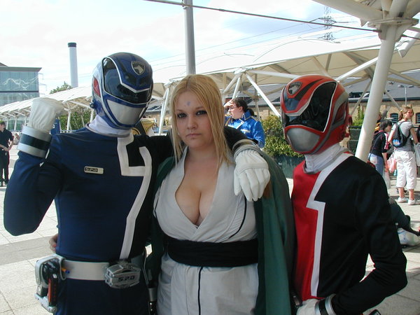 awesome breasts cosplay naruto photo power_rangers real sentai super_sentai tokusou_sentai_dekaranger tsunade