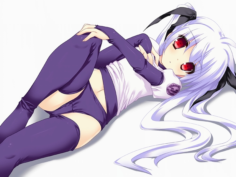 1girl game_cg lying red_eyes simple_background solo thighhighs white_hair