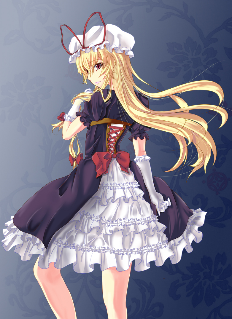 blonde_hair bow dress frills from_behind gloves hat long_hair looking_back oimari red_eyes solo too_many too_many_frills touhou white_gloves yakumo_yukari