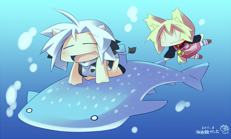 :3 animal_ears animal_print bad_id bad_pixiv_id blonde_hair bubble chibi closed_eyes copyright_request cow_girl cow_print cow_tail fox_ears horns multiple_girls shark tail underwater ushi white_hair |_|
