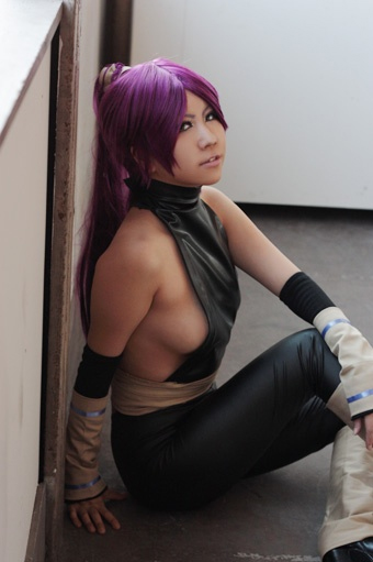 bare_shoulders bleach breasts cosplay dark_skin latex made_to_fap photo purple_hair shihouin_yoruichi sideboob