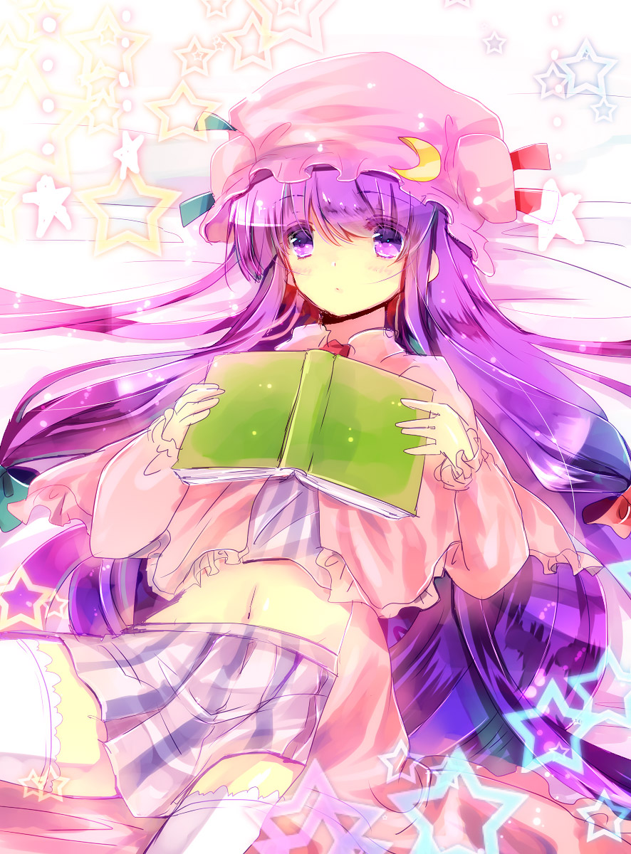 adapted_costume bad_id bad_pixiv_id book capelet crescent hair_ribbon hat highres long_hair lying midriff patchouli_knowledge purple_eyes purple_hair ribbon skirt solo striped thighhighs touhou unabara_misumi very_long_hair white_legwear