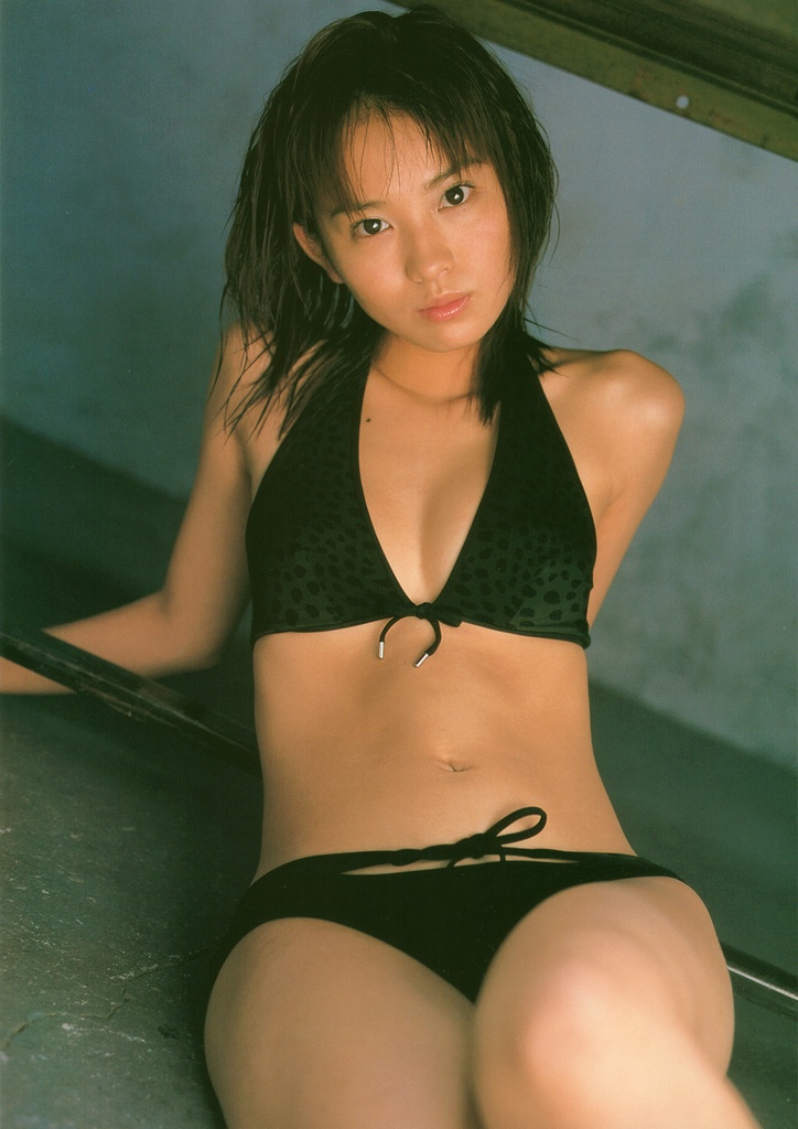 bikini ichikawa_yui leopard_print photo swimsuit