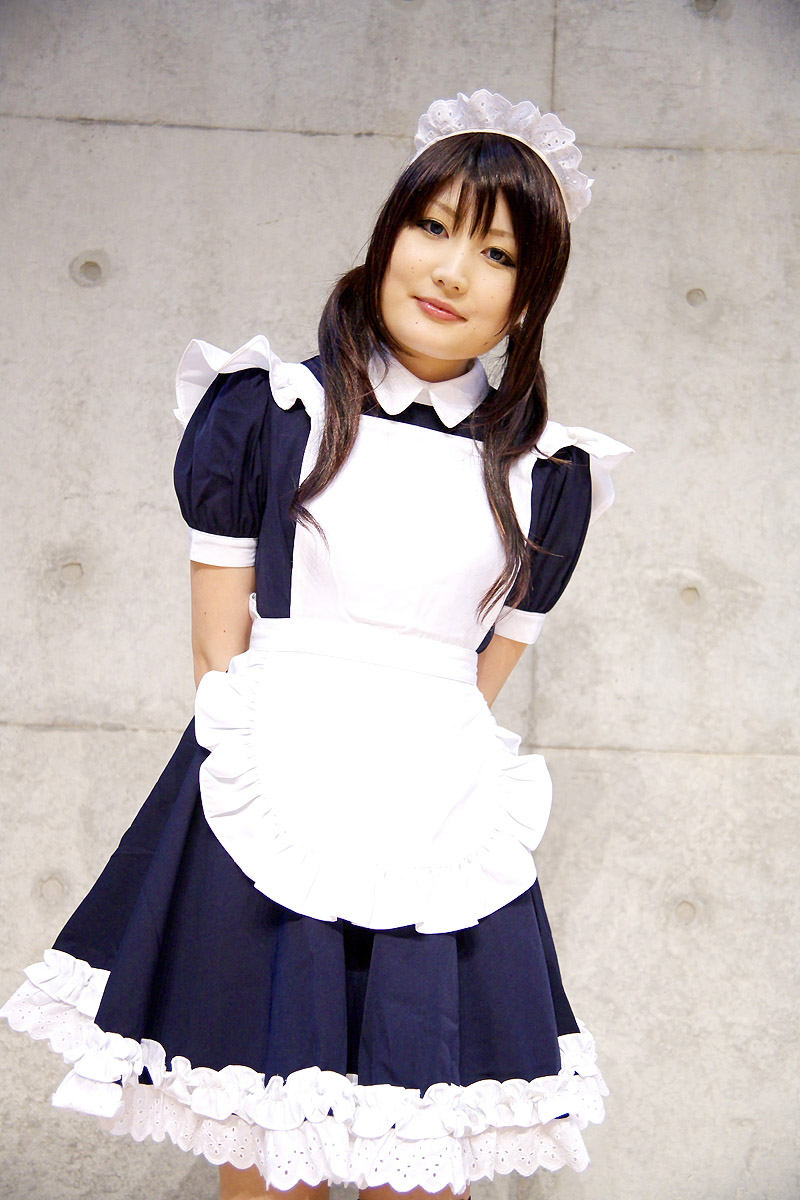 cosplay highres maid maid_apron maid_uniform photo tairano_mai twintails