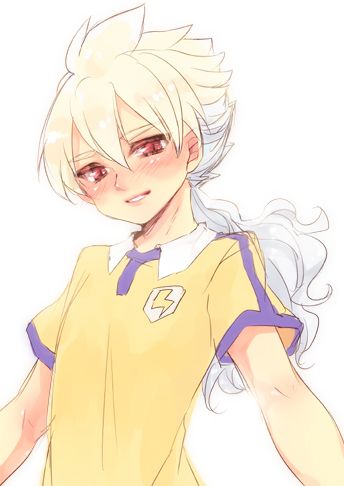 alternate_costume bad_id bad_pixiv_id blush hakuryuu_(inazuma_eleven) inazuma_eleven_(series) inazuma_eleven_go lightning_bolt long_hair looking_at_viewer lowres male_focus multicolored_hair raimon raimon_soccer_uniform red_eyes simple_background soccer_uniform solo sportswear tobi_(one) two-tone_hair white_background