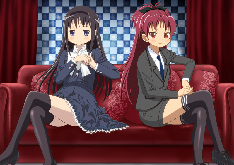 akemi_homura alternate_costume black_hair bow cap_(dkdm-d) checkered checkered_background couch crossed_legs dress formal hair_bow hairband long_hair looking_at_viewer mahou_shoujo_madoka_magica multiple_girls necktie ponytail purple_eyes red red_eyes red_hair sakura_kyouko shorts sitting suit thighhighs