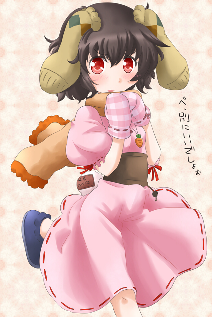 animal_ears argyle black_hair blush bunny_ears bunny_tail carrot carrot_necklace dress gloves inaba_tewi jack_(slaintheva) jewelry mittens necklace pendant pink_dress pink_gloves puffy_sleeves red_eyes sash scarf short_hair short_sleeves solo tail touhou translation_request