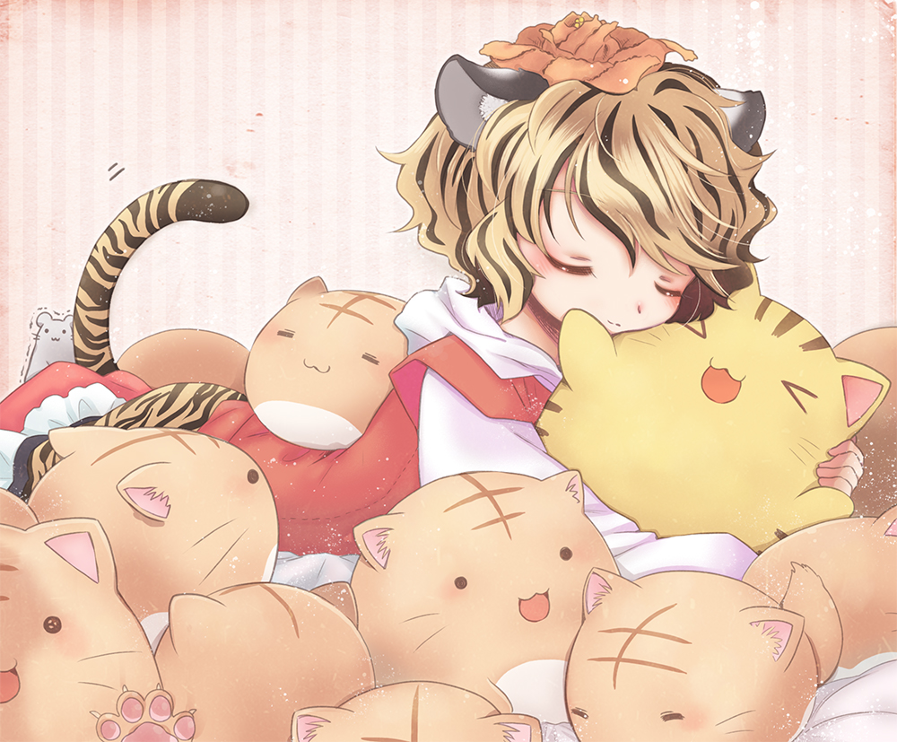 &gt;_&lt; :3 animal_ears animal_print biyon black_hair blonde_hair cat closed_eyes doruji fourth_wall hair_ornament hug kemonomimi_mode little_busters! looking_at_viewer lying multicolored_hair nazrin nazrin_(mouse) on_stomach poyo_(poyopoyo_kansatsu_nikki) poyopoyo_kansatsu_nikki shirt short_hair skirt solid_circle_eyes tail tiger_ears tiger_print tiger_tail too_many too_many_cats toramaru_shou touhou trembling two-tone_hair vest