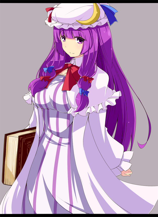 bad_id bad_pixiv_id blush book bow breasts crescent grey_background hair_bow hat kichihachi large_breasts letterboxed long_hair looking_at_viewer patchouli_knowledge purple_eyes purple_hair simple_background smile solo touhou upper_body