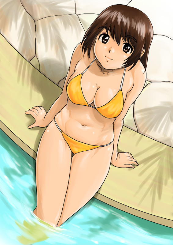 arm_support ayase_fuuka bikini bob_cut breasts brown_eyes brown_hair cleavage eyebrows from_above large_breasts looking_at_viewer looking_up navel pool poolside shiny shiny_skin short_hair shu-z sitting smile soaking_feet solo swimsuit thick_eyebrows thigh_gap tree_shade water yotsubato!