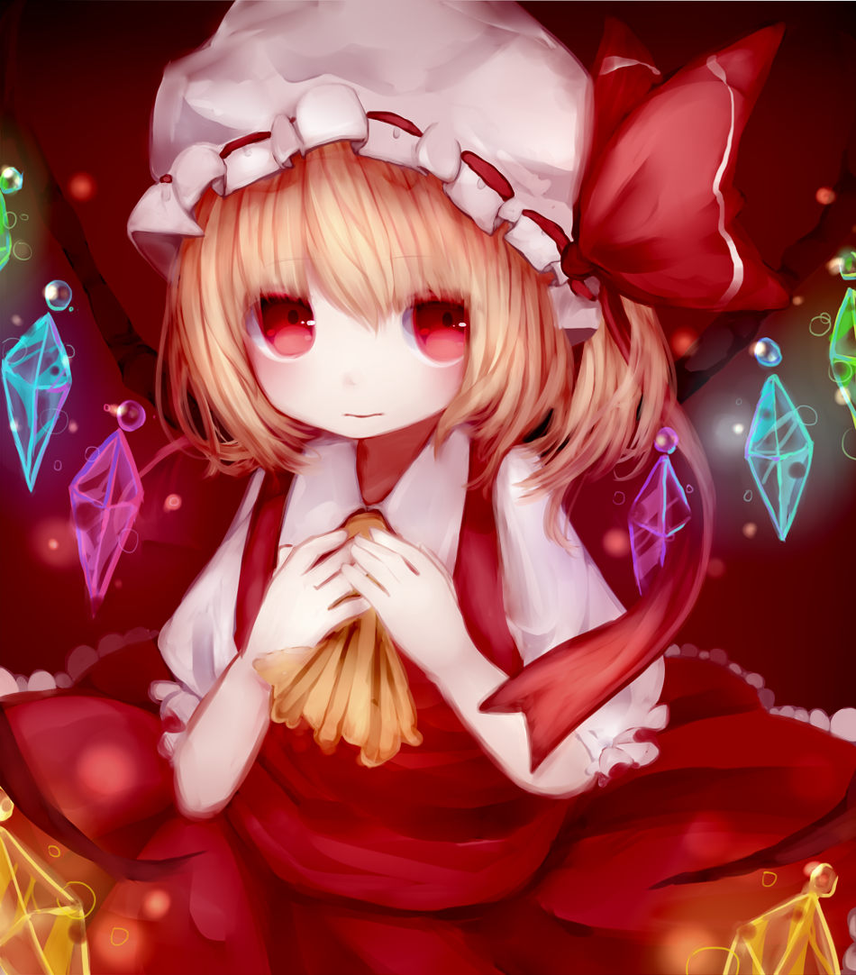 amashiro_natsuki ascot bad_id bad_pixiv_id blonde_hair crystal flandre_scarlet hands_on_own_chest hat red_eyes ribbon short_hair solo touhou wings