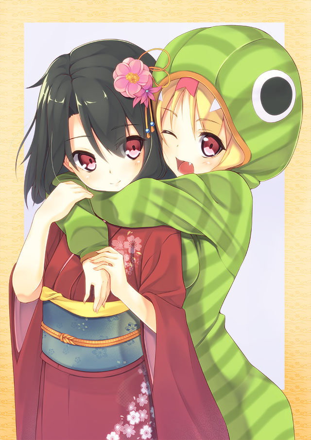 ;d bad_id bad_pixiv_id black_hair blonde_hair blush breasts fang flower hair_flower hair_ornament hug hug_from_behind japanese_clothes kimono kinta_(distortion) looking_at_viewer medium_breasts multiple_girls one_eye_closed open_mouth original pink_eyes smile snake_costume