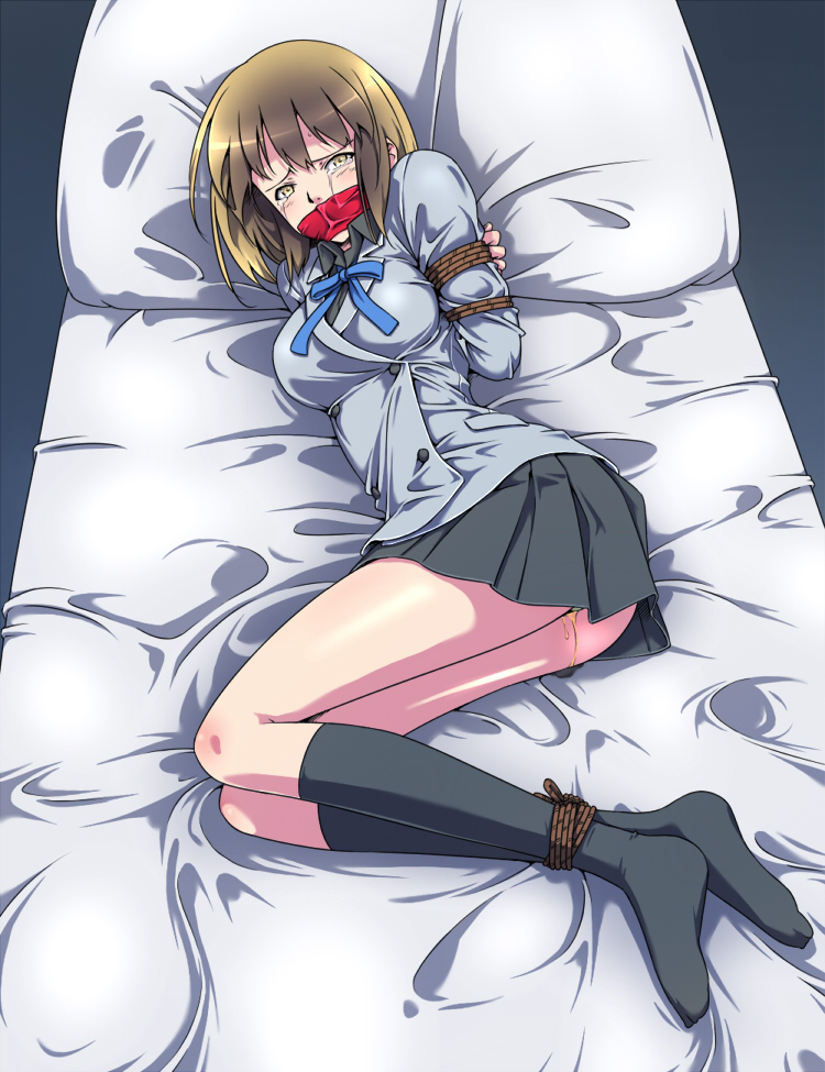 1girl bdsm black_legwear bondage bound brown_eyes brown_hair devil_survivor_2 kneehighs megami_ibunroku_devil_survivor nitta_io pillow sakuraba_tsukasa school_uniform short_hair tears