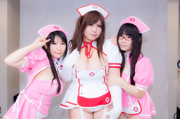 3girls asian black_hair breasts brown_hair chouzuki_maryou large_breasts multiple_girls nurse photo plump