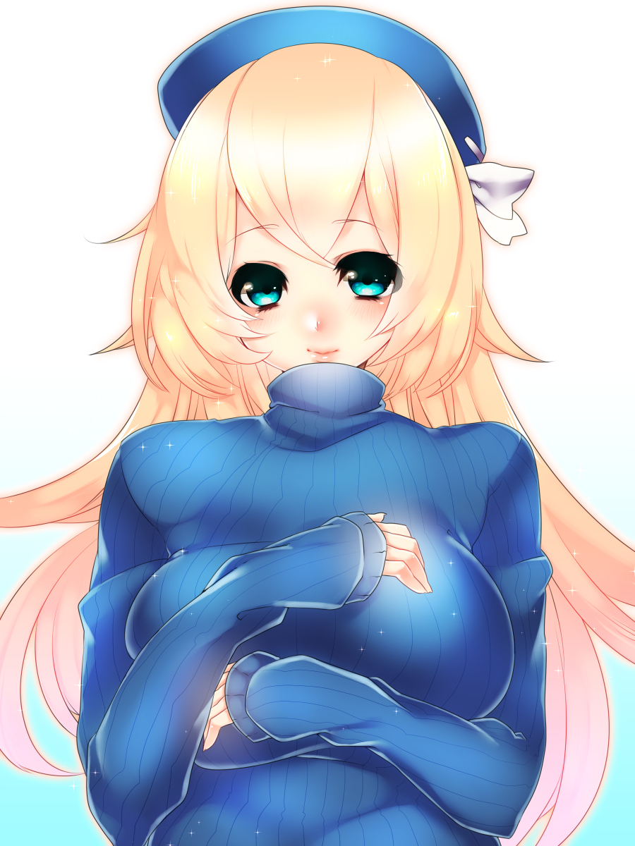 atago_(kantai_collection) bad_id bad_pixiv_id blonde_hair blue_eyes blush breasts hat highres kantai_collection large_breasts long_hair long_sleeves looking_at_viewer ribbed_sweater smile solo sweater turtleneck yutazou