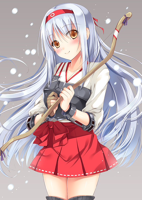 armor bad_id bad_pixiv_id blush bow_(weapon) breastplate collarbone fingerless_gloves gloves hairband holding japanese_clothes kantai_collection long_hair miko shoukaku_(kantai_collection) silver_hair skirt smile solo sousouman thighhighs very_long_hair weapon yellow_eyes zettai_ryouiki