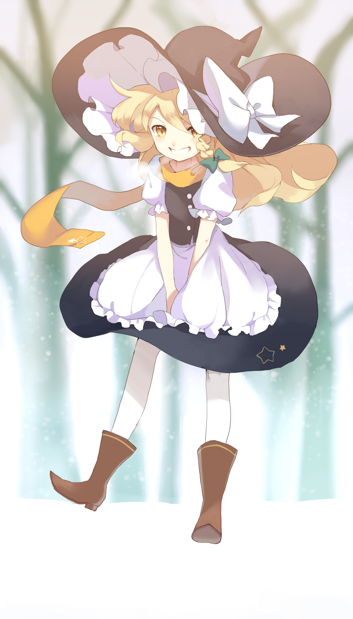 apron blonde_hair boots bow braid grin hat highres hillly_(maiwetea) kirisame_marisa pantyhose puffy_sleeves scarf side_braid smile snowing star touhou tree witch_hat yellow_eyes