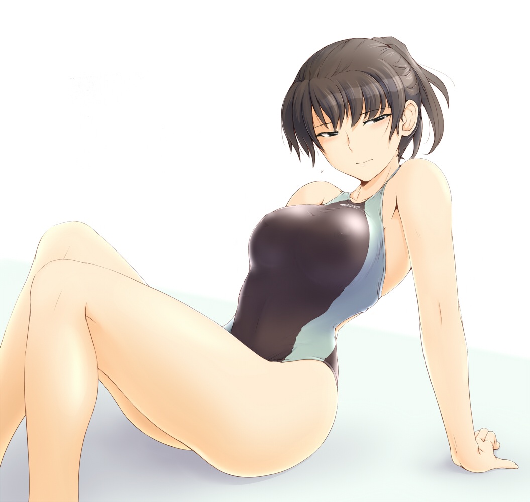 amagami arm_support bare_shoulders black_eyes black_hair breasts competition_swimsuit large_breasts long_legs one-piece_swimsuit sasaki_akira_(ugc) short_hair simple_background sitting solo swimsuit tsukahara_hibiki