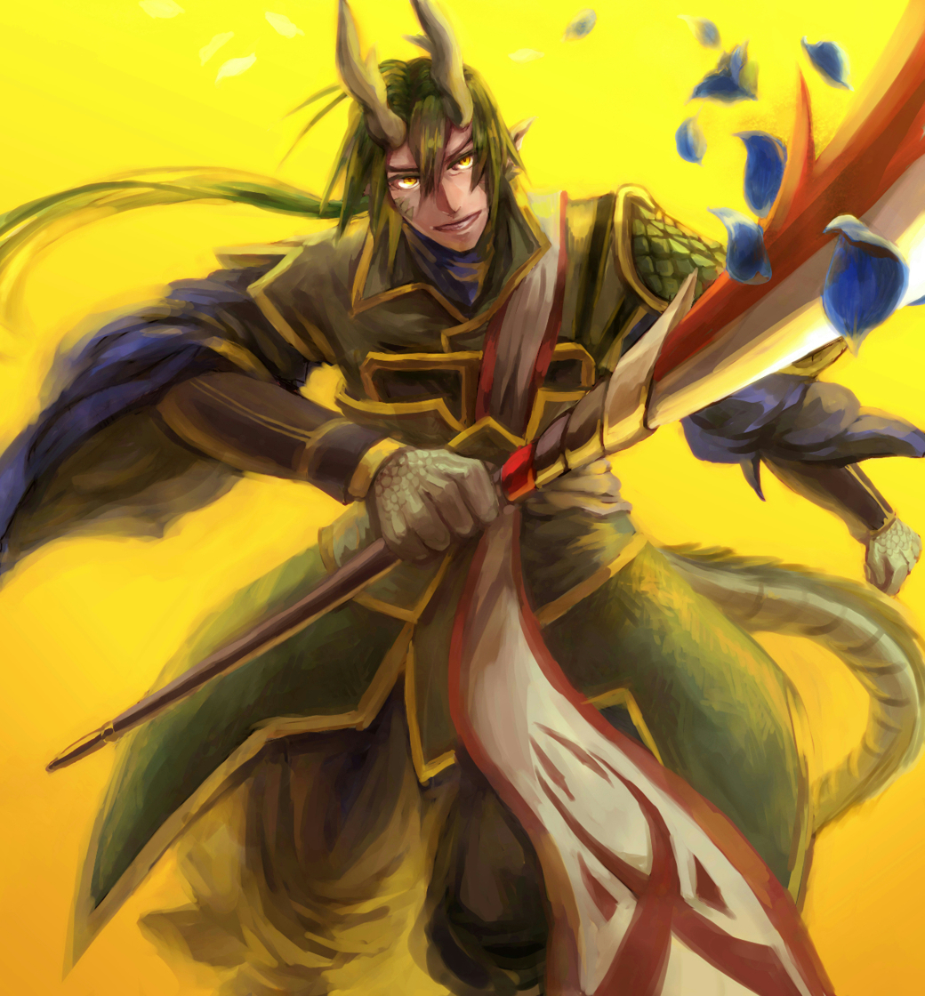 antlers commentary_request dragon_boy dragon_tail green_hair grin horns long_hair monster_boy naginata pixiv_fantasia pixiv_fantasia_fallen_kings pointy_ears polearm ponytail scales shoulder_pads slit_pupils smile tail weapon yellow_background yellow_eyes
