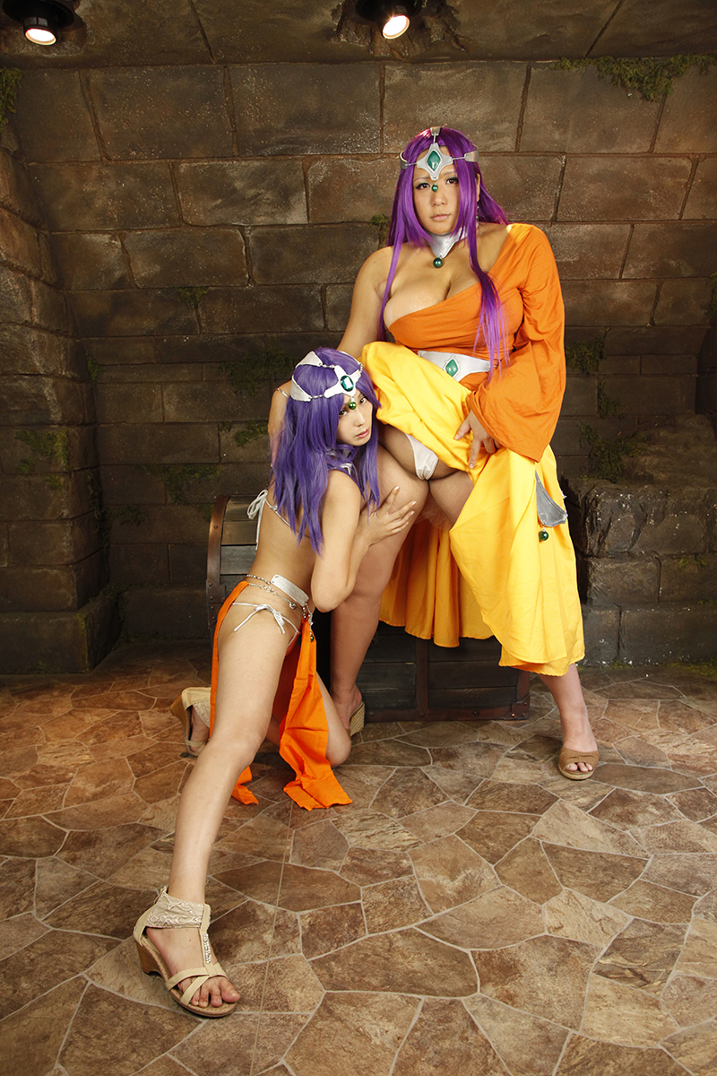 2girls asian breasts cameltoe chouzuki_maryou cosplay dragon_quest dragon_quest_iv large_breasts minea minea_(cosplay) multiple_girls photo plump purple_hair square_enix