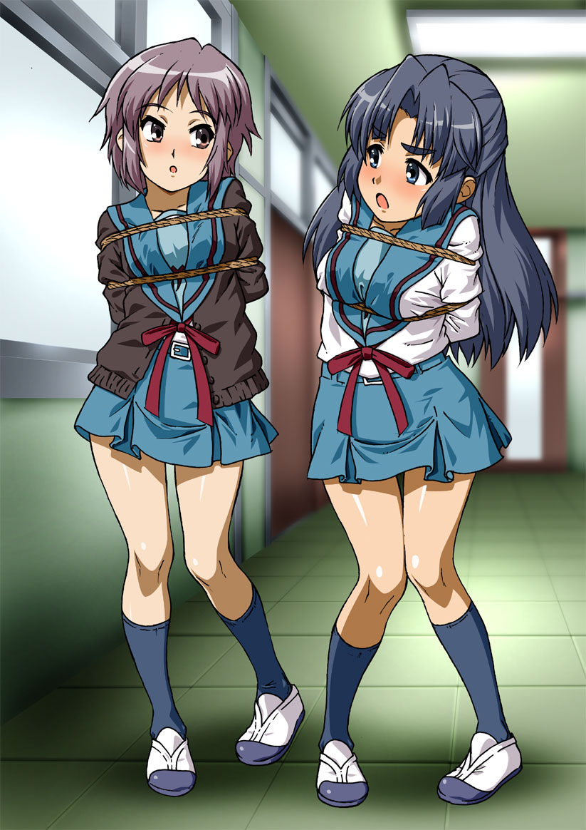 2girls arms_behind_back asakura_ryouko bdsm blush bondage bound daikinbakuju female full_body looking_at_another multiple_girls nagato_yuki rope school_uniform shoes skirt socks suzumiya_haruhi_no_yuuutsu uniform uwabaki