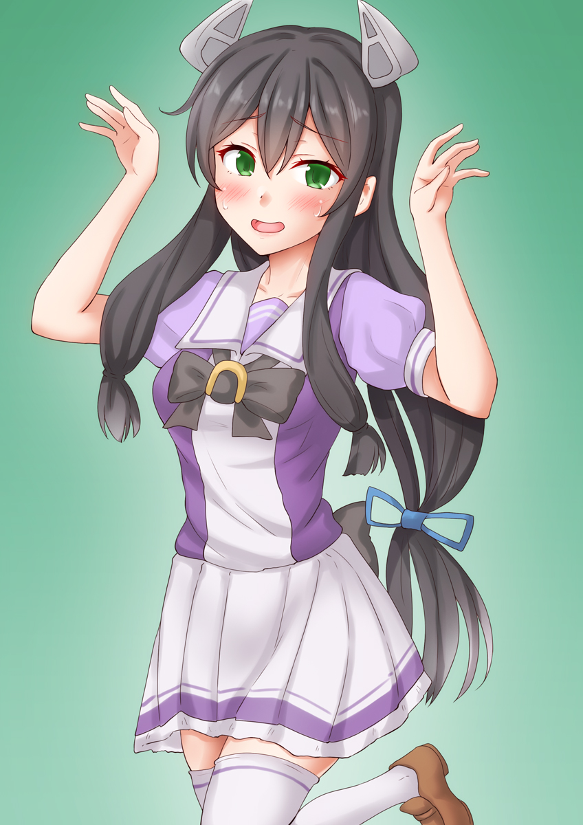 1girl alternate_costume anti_(untea9) black_hair blush bow bowtie breasts gradient_background green_background green_eyes hair_ribbon headgear highres i-47_(kancolle) kantai_collection long_hair low-tied_long_hair open_mouth puffy_short_sleeves puffy_sleeves purple_bow purple_bowtie purple_sailor_collar purple_serafuku purple_shirt ribbon sailor_collar sailor_shirt school_uniform serafuku shirt short_sleeves skirt small_breasts smile solo standing standing_on_one_leg thighhighs tracen_school_uniform tress_ribbon umamusume white_skirt white_thighhighs