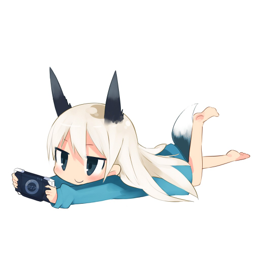 animal_ears barefoot chibi eila_ilmatar_juutilainen feet handheld_game_console kanikama long_hair lowres lying on_stomach playing_games playstation_portable solo strike_witches tail world_witches_series