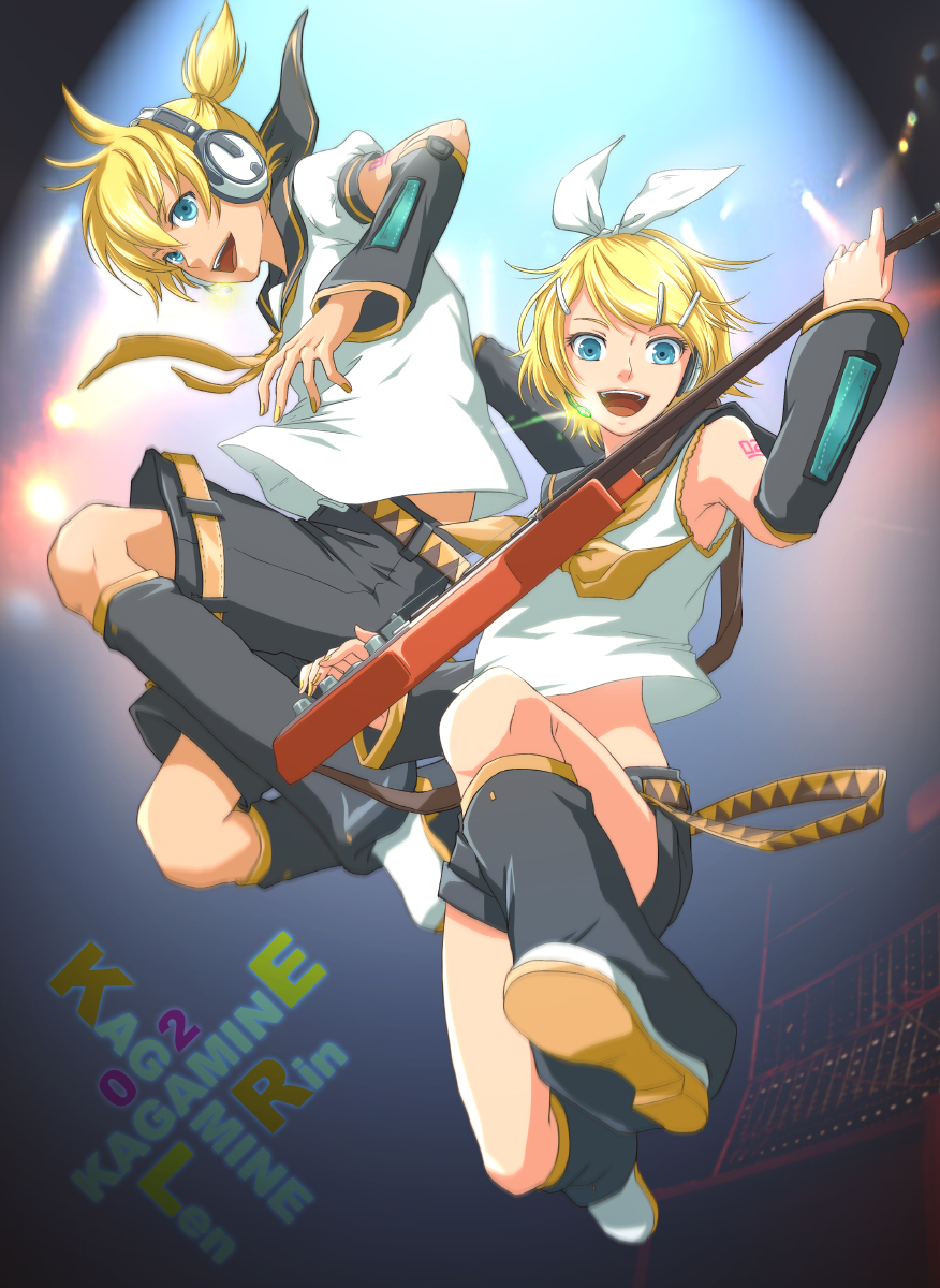 1girl blonde_hair blue_eyes bow brother_and_sister electric_guitar guitar hair_bow hair_ornament hairclip headphones highres instrument kagamine_len kagamine_rin leg_warmers momopanda siblings twins vocaloid