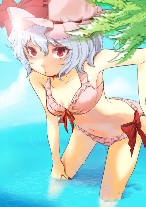 adapted_costume bad_id bad_pixiv_id bikini blue_hair bow hat jpeg_artifacts leaning_forward red_eyes remilia_scarlet short_hair solo swimsuit touhou wading water yuki_(popopo)