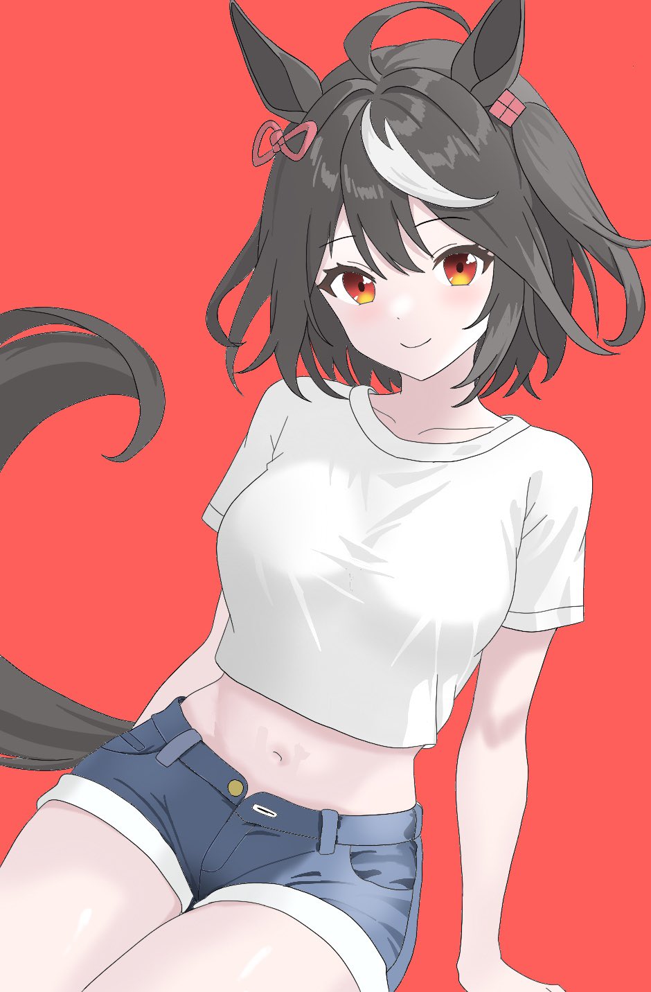 1girl ahoge animal_ears black_hair bob_cut breasts collarbone denim denim_shorts flower_ornament hair_between_eyes hair_ribbon highres horse_ears horse_girl horse_tail kitasan_black_(umamusume) kurama_(jpjvn42ej6tug5n) large_breasts looking_at_viewer midriff multicolored_hair navel red_background red_eyes red_ribbon ribbon shirt short_hair short_shorts shorts simple_background sitting smile solo streaked_hair t-shirt tail umamusume white_shirt