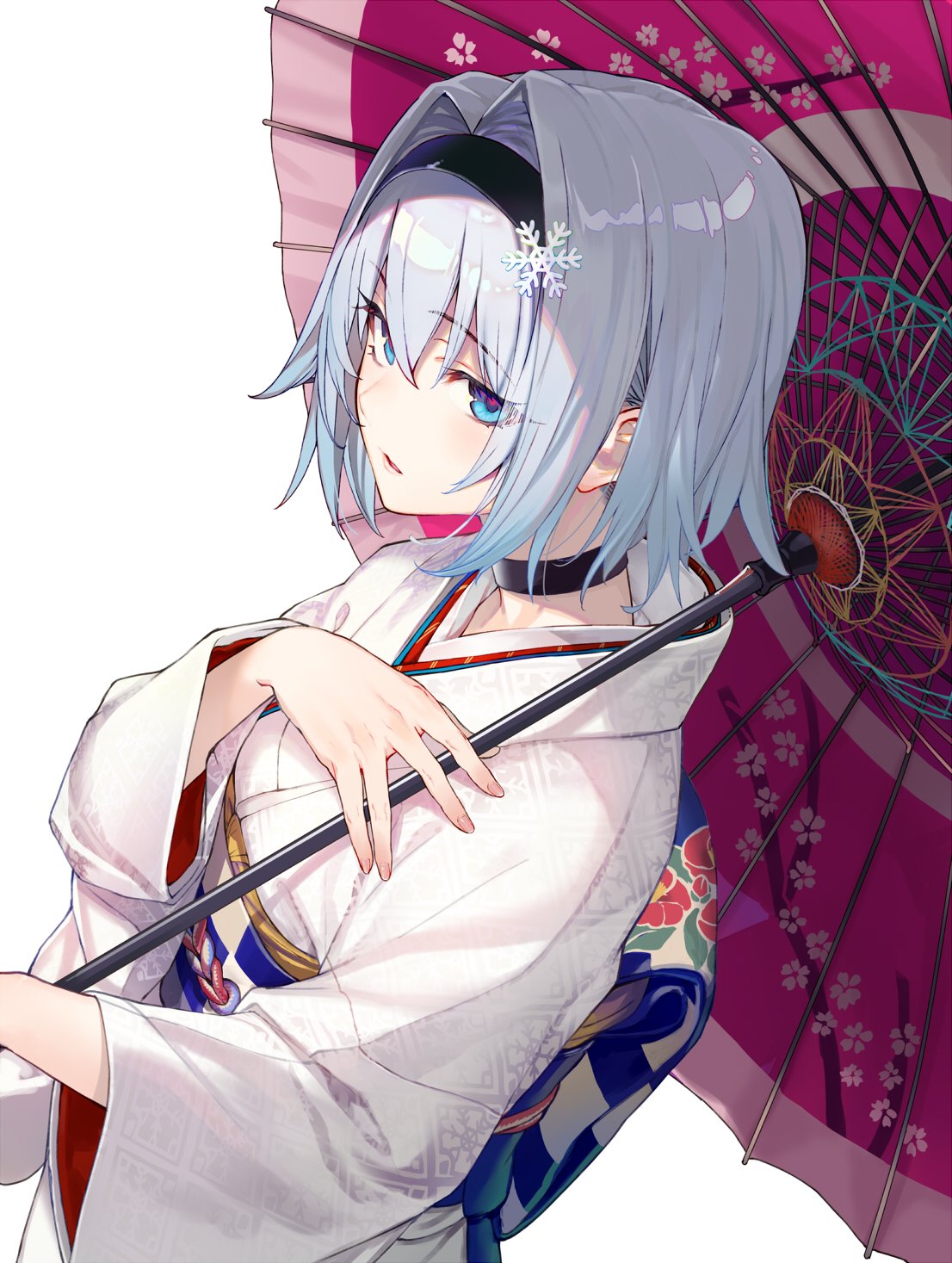 1girl blue_eyes breasts choker commentary_request eyebrows_visible_through_hair hair_between_eyes hair_intakes hairband highres japanese_clothes kimono obi oriental_umbrella parted_lips ryuuou_no_oshigoto! sash shirabi short_hair silver_hair simple_background small_breasts solo sora_ginko umbrella white_background