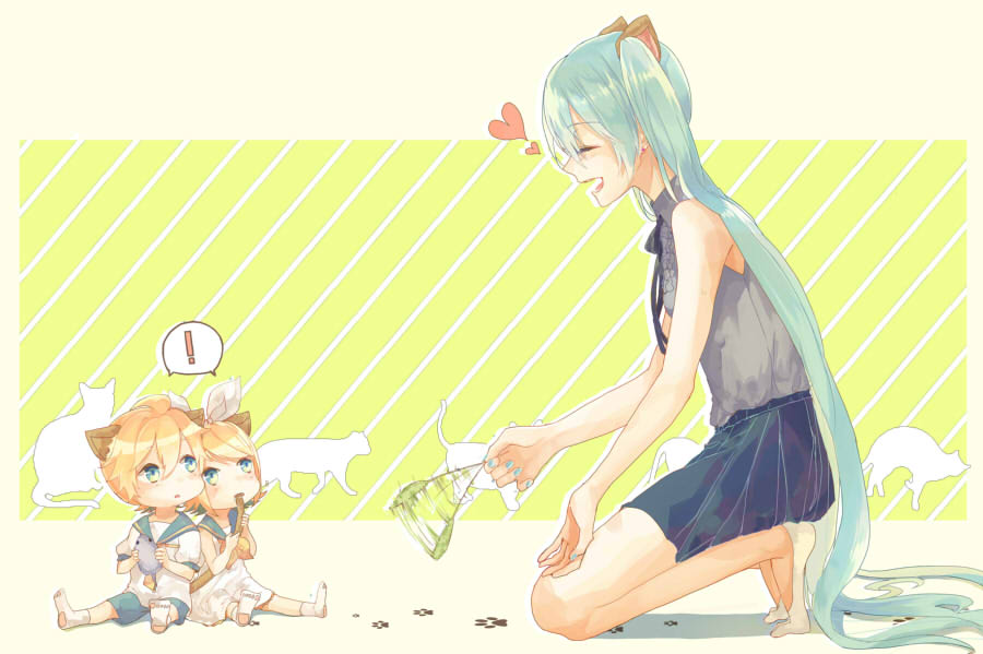 2girls animal_ears blonde_hair blue_eyes cat cat_ears cat_teaser closed_eyes green_hair hatsune_miku jam_(zamuchi) kagamine_len kagamine_rin long_hair looking_at_another multiple_girls open_mouth patterned_background paw_print sailor_collar shorts simple_background skirt sleeveless smile socks twintails very_long_hair vocaloid younger