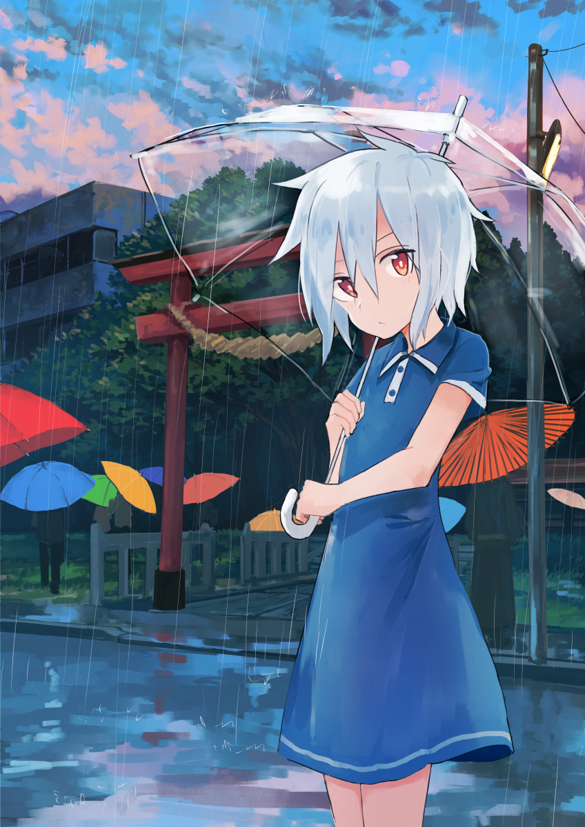 bangs blue_dress blue_umbrella building closed_mouth cloud cloudy_sky collared_dress commentary day dress dutch_angle eyes_visible_through_hair fence grass green_umbrella hair_between_eyes head_tilt highres holding holding_umbrella inami_hatoko japanese_clothes lamppost looking_at_viewer orange_umbrella oriental_umbrella original outdoors pink_umbrella rain red_umbrella road rope shimenawa short_hair short_sleeves sky standing telephone_pole torii transparent transparent_umbrella tree umbrella white_hair wing_collar yellow_umbrella