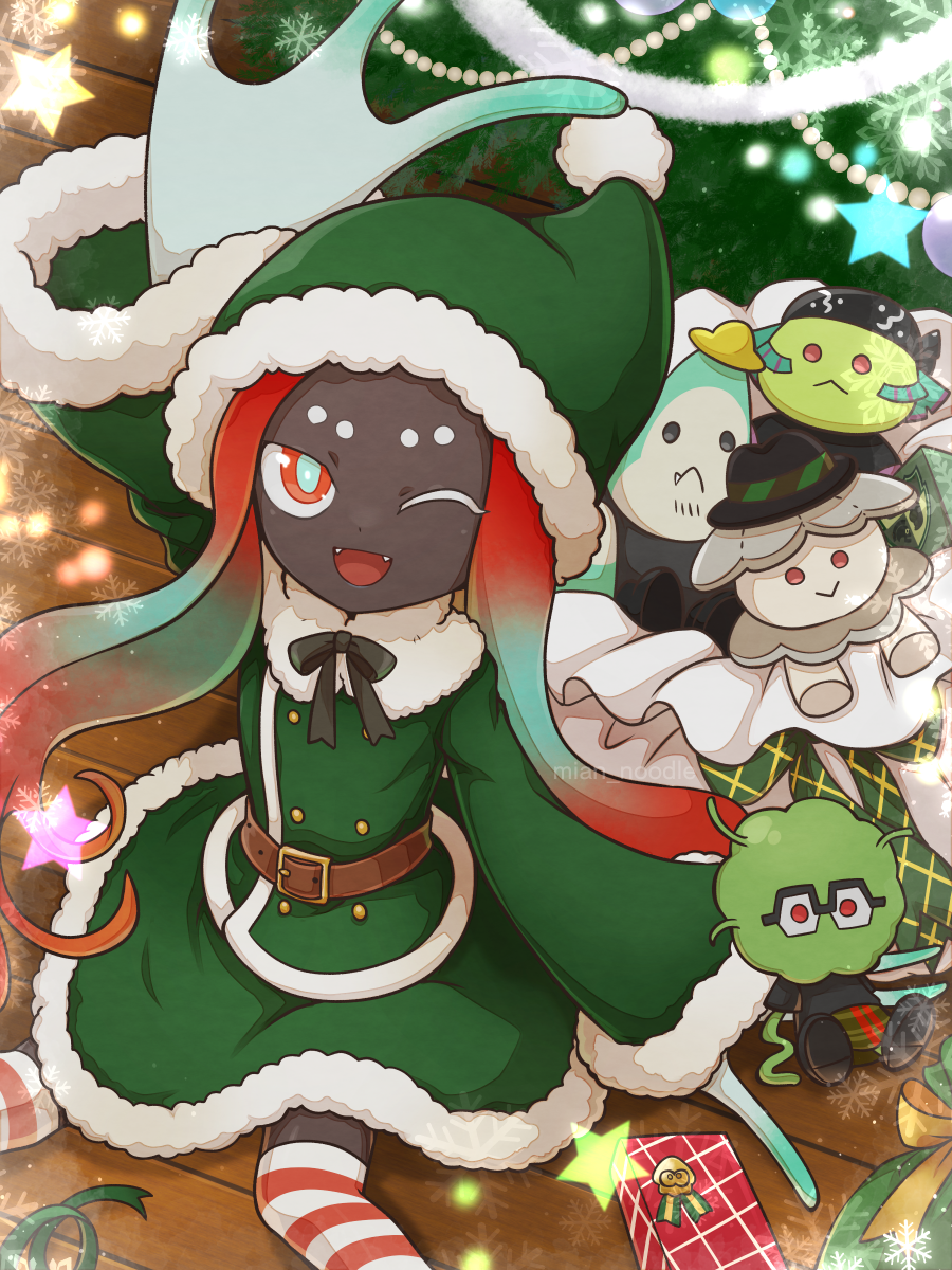 1girl aqua_hair aqua_pupils belt bertie_feeder_(splatoon) black_ribbon black_skin brown_belt christmas_tree colored_skin doll fangs feet_out_of_frame finn_feeder_(splatoon) fur-trimmed_headwear fur_trim gift gradient_hair green_headwear green_shirt green_skirt hat highres jawn_feeder_(splatoon) kneehighs long_sleeves looking_at_viewer mian_noodle multicolored_hair murdoch_feeder_(splatoon) one_eye_closed open_mouth red_eyes red_hair ribbon santa_hat shirt skirt smile snowflakes socks solo splatoon_(series) star_(symbol) striped_clothes striped_socks tangle_feeder_(splatoon)