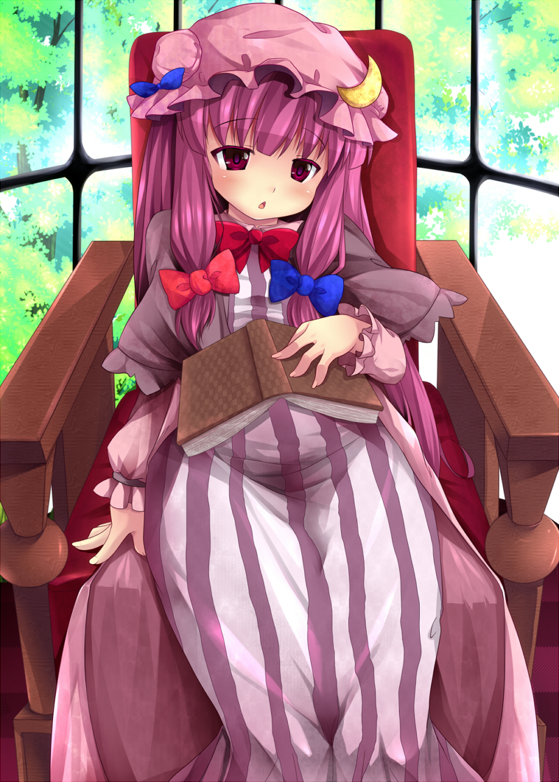 :&lt; armchair bad_id bad_pixiv_id book bow bowtie chair colored_eyelashes crescent eyelashes fingernails hair_bow hat kuro_minamo long_hair open_book patchouli_knowledge purple_eyes purple_hair red_eyes robe sitting solo striped touhou window