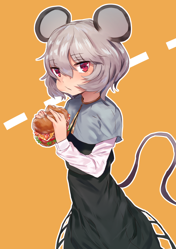 1girl animal_ears asuzemu bangs black_skirt black_vest capelet commentary_request cowboy_shot eating eyebrows_visible_through_hair food grey_capelet grey_hair hair_between_eyes hamburger holding holding_food long_sleeves looking_at_viewer mouse_ears mouse_tail nazrin orange_background outline red_eyes shirt short_hair simple_background skirt skirt_set solo standing tail touhou vest white_outline white_shirt