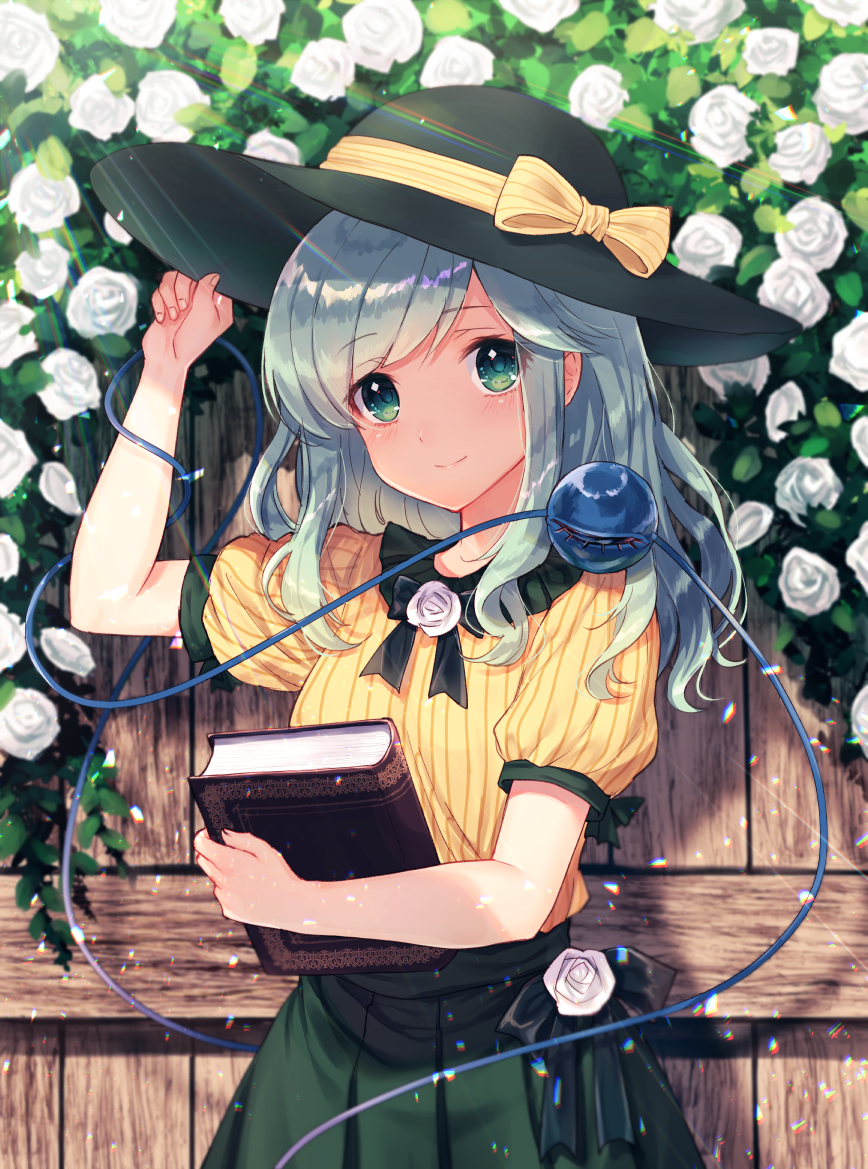 adapted_costume arm_up bad_id bad_pixiv_id black_bow black_hat black_neckwear blush book bow bowtie closed_mouth cowboy_shot day eyebrows_visible_through_hair fence fingernails flower green_eyes green_hair green_skirt hand_on_headwear hat hat_bow holding holding_book komeiji_koishi leaf light_particles light_rays lips long_hair looking_at_viewer nunucco outdoors puffy_short_sleeves puffy_sleeves rose rose_bush shiny shiny_hair shirt short_sleeves sidelocks skirt smile solo standing string striped striped_shirt sunbeam sunlight tareme third_eye touhou vertical-striped_shirt vertical_stripes white_flower white_rose wooden_fence yellow_bow yellow_shirt