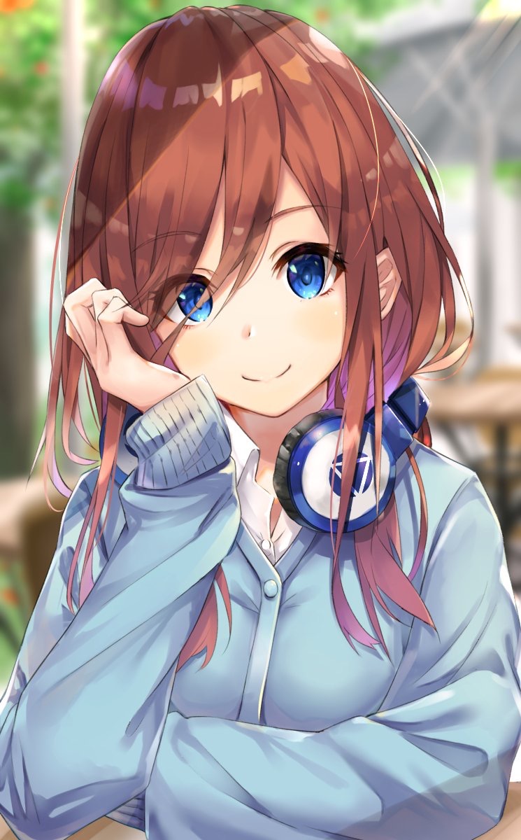 1girl bangs blue_cardigan blue_eyes breasts brown_hair cardigan closed_mouth commentary_request day eyebrows_visible_through_hair go-toubun_no_hanayome hair_between_eyes hand_in_hair hand_on_table headphones headphones_around_neck highres kurokuro_illust long_hair long_sleeves looking_at_viewer medium_breasts nakano_miku outdoors shiny shiny_hair shirt sitting smile solo table tree white_shirt