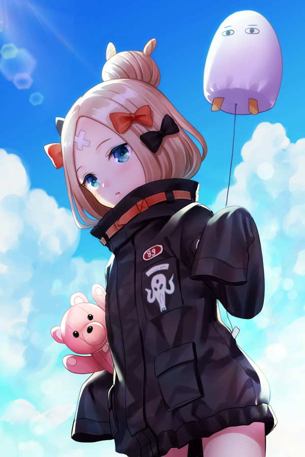 :o abigail_williams_(fate/grand_order) balloon bandaid_on_forehead bangs black_bow black_jacket blonde_hair blue_eyes blue_sky blush bow cloud commentary_request day fate/grand_order fate_(series) hair_bow hair_bun hand_up heroic_spirit_traveling_outfit holding holding_balloon jacket long_hair long_sleeves looking_at_viewer medjed object_hug orange_bow outdoors parted_bangs parted_lips sky sleeves_past_fingers sleeves_past_wrists solo standing stuffed_animal stuffed_toy teddy_bear yamyom