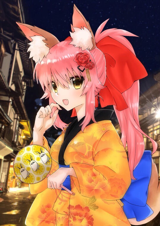 &lt;o&gt;_&lt;o&gt; animal_ear_fluff animal_ears breasts commentary_request earrings egyptian egyptian_clothes fang fate/grand_order fate_(series) fox_ears fox_tail hair_ornament hair_ribbon hairclip hoop_earrings jackal_ears japanese_clothes jewelry kimono large_breasts looking_at_viewer medjed mimi night night_sky nightgown nitocris_(fate/grand_order) open_mouth outdoors pink_hair ponytail purple_hair red_ribbon ribbon sky solo tail tamamo_(fate)_(all) tamamo_cat_(fate) yellow_eyes