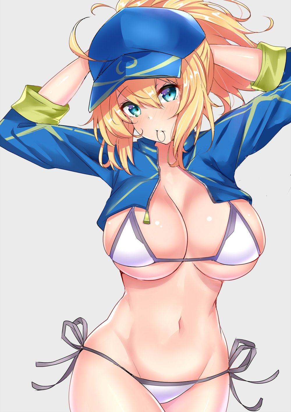 ahoge arms_up artoria_pendragon_(all) bangs baseball_cap bikini blonde_hair blue_eyes blue_hat blush breasts cleavage closed_mouth commentary_request fate/grand_order fate_(series) hair_between_eyes hair_through_headwear hat highres hips large_breasts long_hair looking_at_viewer mouth_hold mysterious_heroine_xx_(foreigner) navel ponytail sankakusui shiny shiny_hair shrug_(clothing) side-tie_bikini simple_background solo swimsuit tying_hair white_bikini zipper zipper_pull_tab