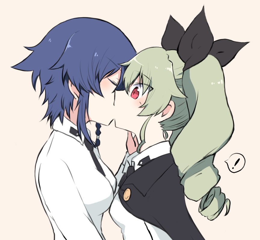 2girls aimai_(luckyfive) anchovy anzio_school_uniform bangs beige_background black_cape black_hair black_neckwear black_ribbon blush braid cape closed_eyes commentary dress_shirt drill_hair eyebrows_visible_through_hair girls_und_panzer green_hair hair_ribbon hair_tie hand_on_another's_face kiss long_hair long_sleeves looking_at_another multiple_girls necktie pepperoni_(girls_und_panzer) red_eyes ribbon school_uniform shirt short_hair side_braid simx standing twin_drills twintails white_shirt yuri