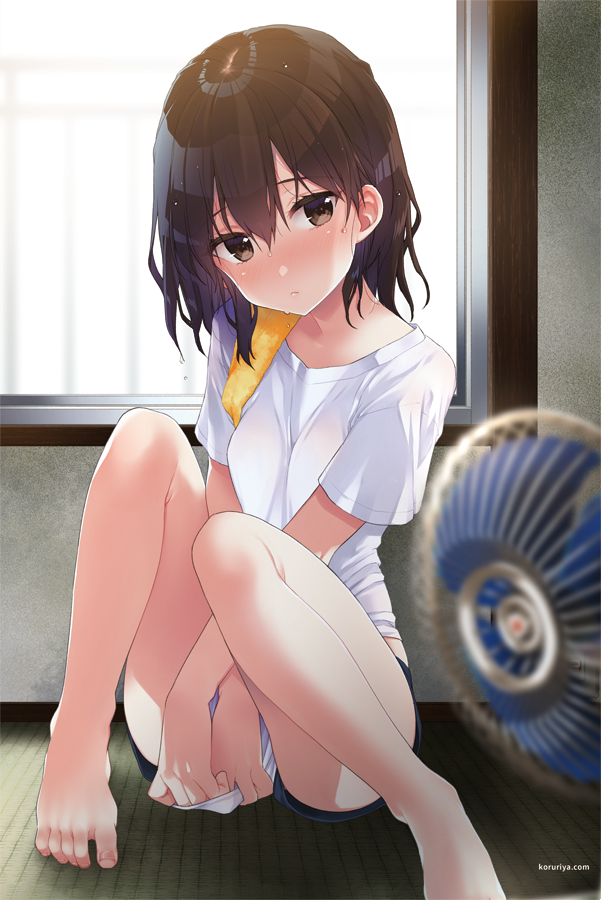 1girl alternate_costume alternate_hairstyle blue_shorts blurry brown_eyes brown_hair casual commentary_request dated depth_of_field electric_fan feet_out_of_frame hair_down head_tilt kantai_collection koruri looking_at_viewer sendai_(kantai_collection) shirt short_hair shorts signature sitting solo sweat tatami twitter_username white_shirt window yellow_towel