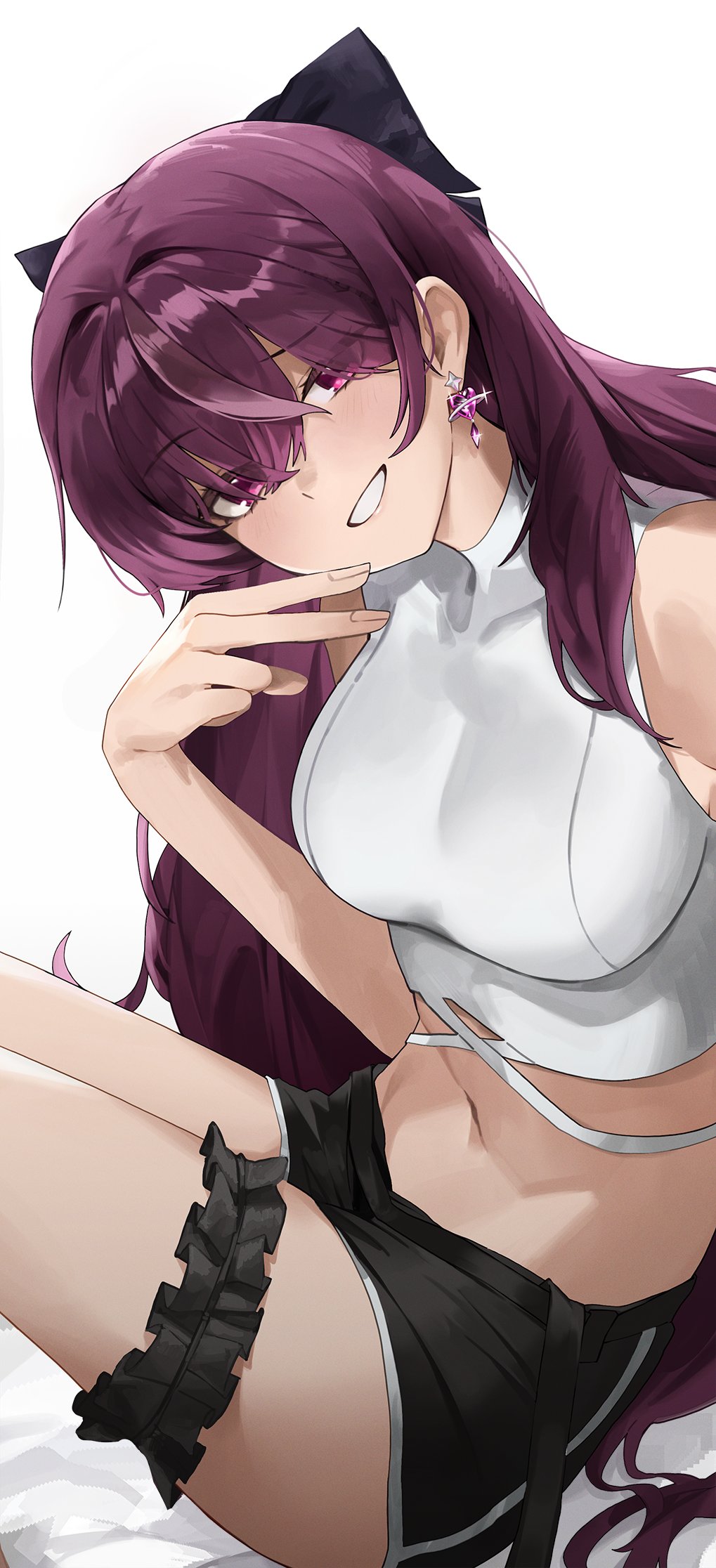 1girl bare_shoulders black_bow black_shorts bow breasts crop_top earrings hair_bow heart heart_earrings highres jewelry jururu large_breasts long_hair looking_at_viewer multicolored_hair navel ori_(0rizuru) purple_eyes purple_hair shorts simple_background sitting smile solo stomach streaked_hair thigh_strap v virtual_youtuber waktaverse white_background